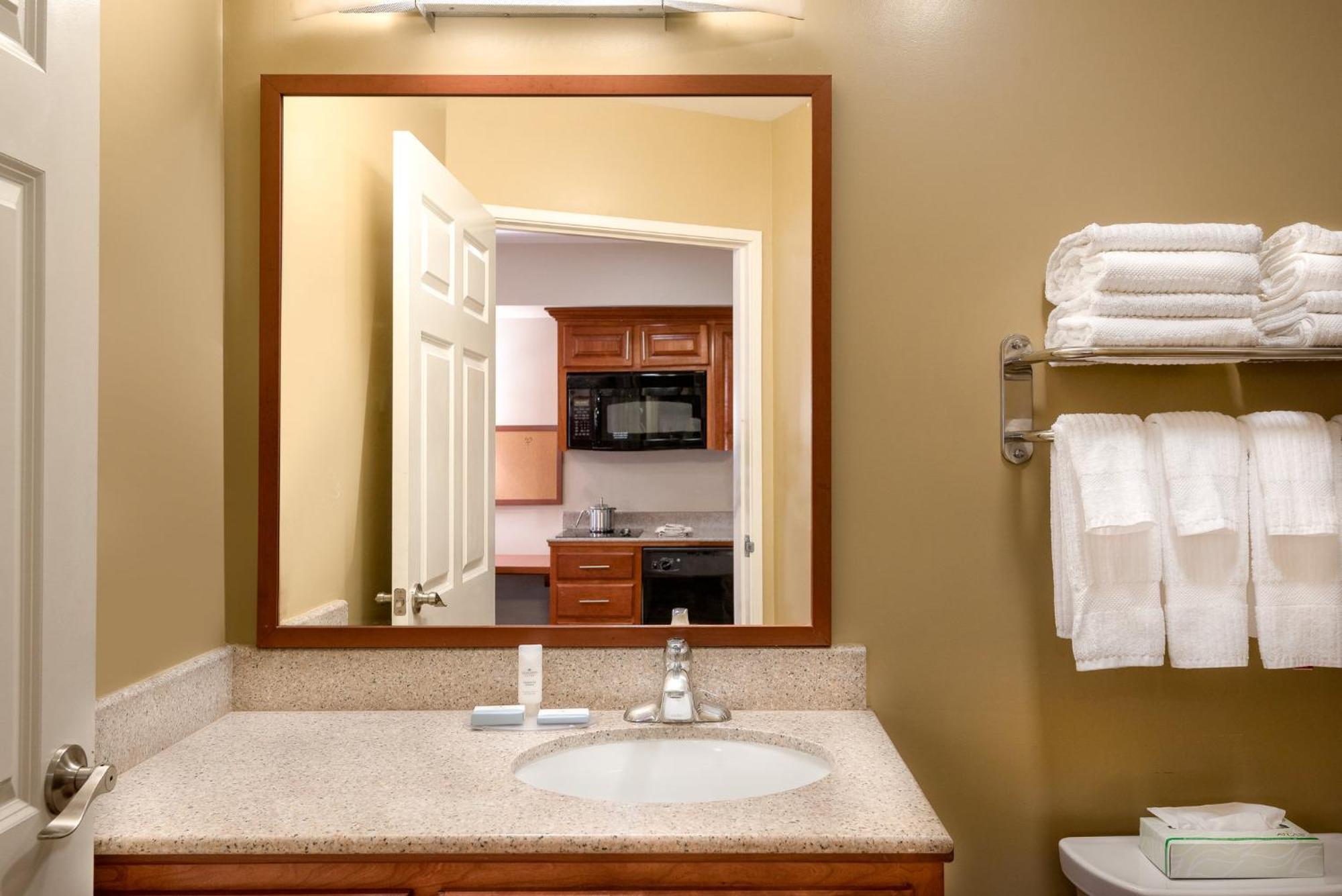 Candlewood Suites Lax Hawthorne By Ihg Εξωτερικό φωτογραφία